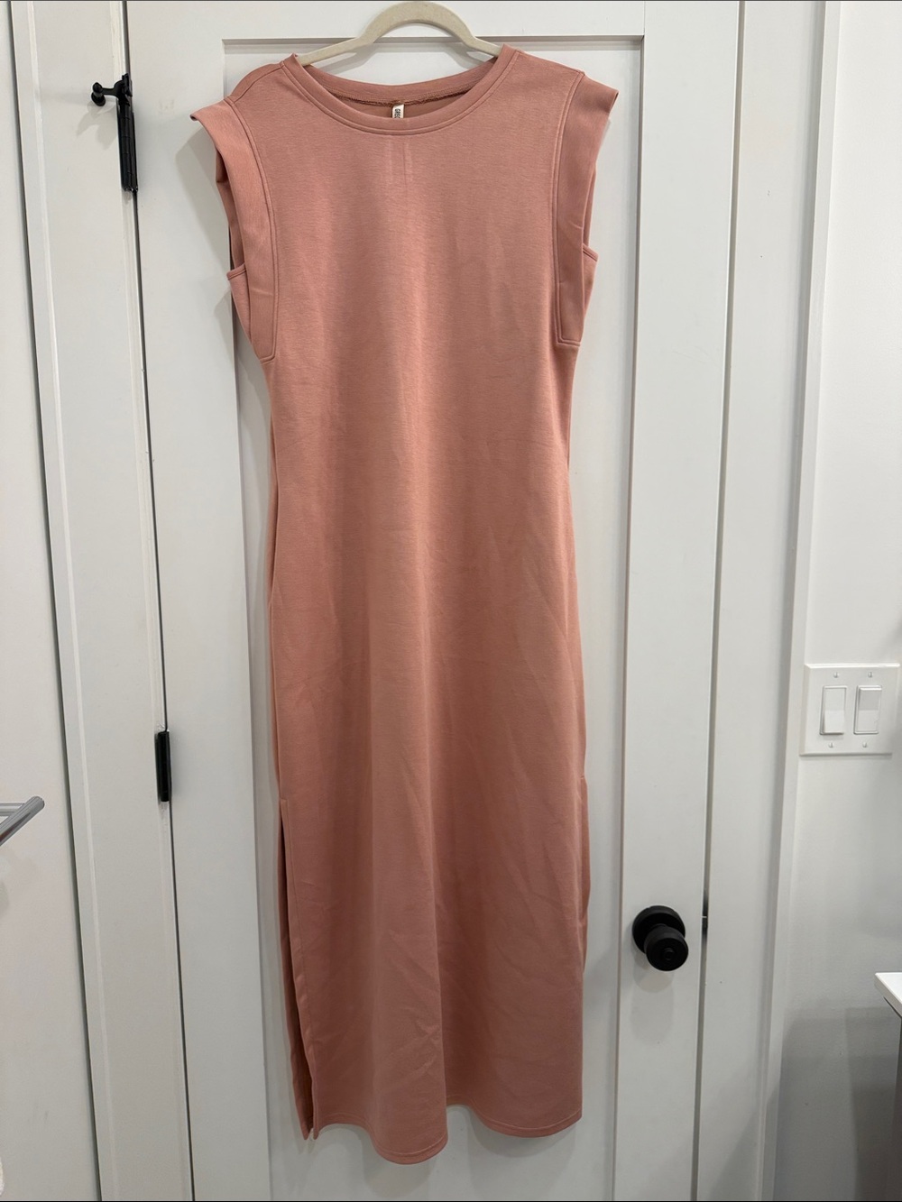 Grecerelle salmon-colored sleeveless dress, size M